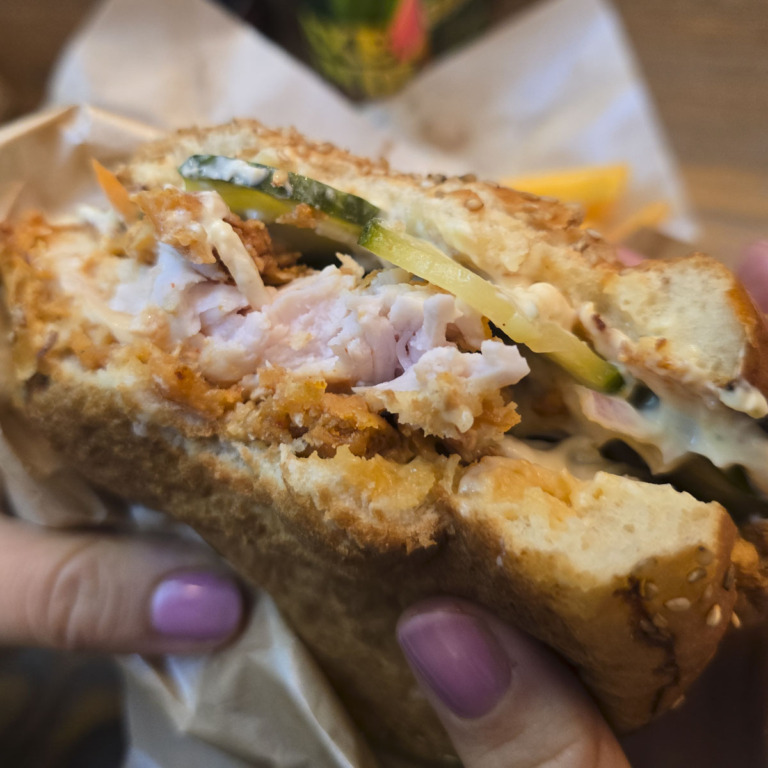 Der friedchicken burger smagte godt. Burger Boss i Frederiksgade