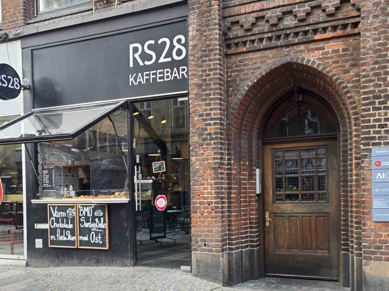 RS28 i Ryesgade i Aarhus C set ude fra Ryesgade af