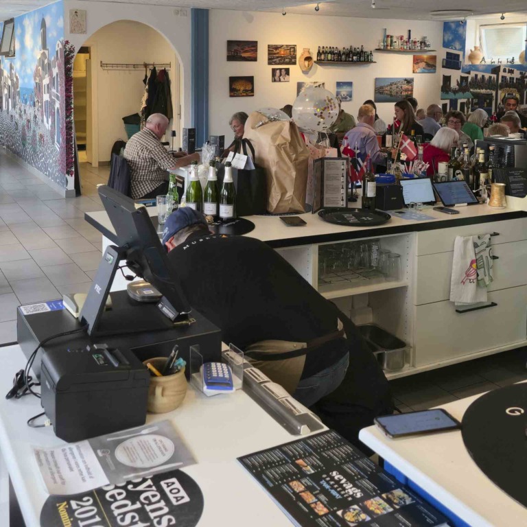 En f&oslash;dselsdag med gr&aelig;sk mad i Aarhus.