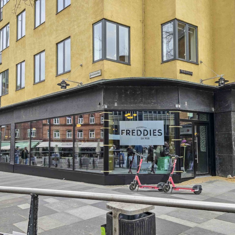 Freddies English Pub i Aarhus C-9 18.21.25