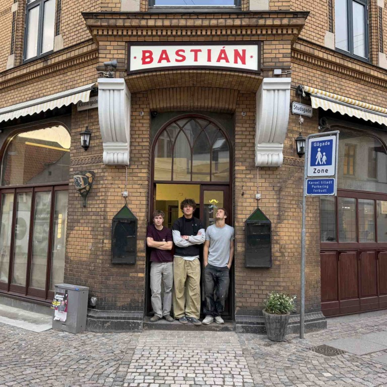 Bastián i Klostergade 2-8