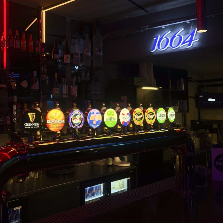 K&aelig;lder Bar