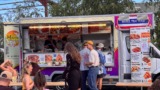 Maree Thaifood kommer fra Hasselager og er kendt lokalt. På Kaleido 2026 stod foodtrucken hos Volume Village under Ringgadebroen i Aarhus C.