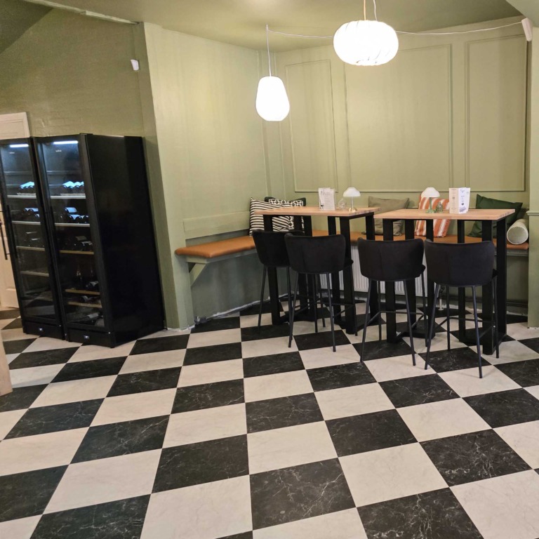 Manon i Frederiksgade i Aarhus C-11