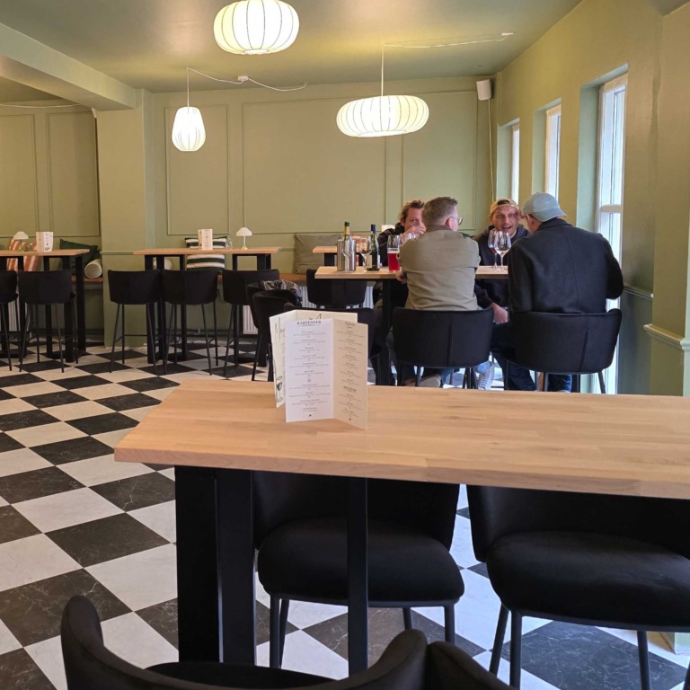 Manon i Frederiksgade i Aarhus C-4