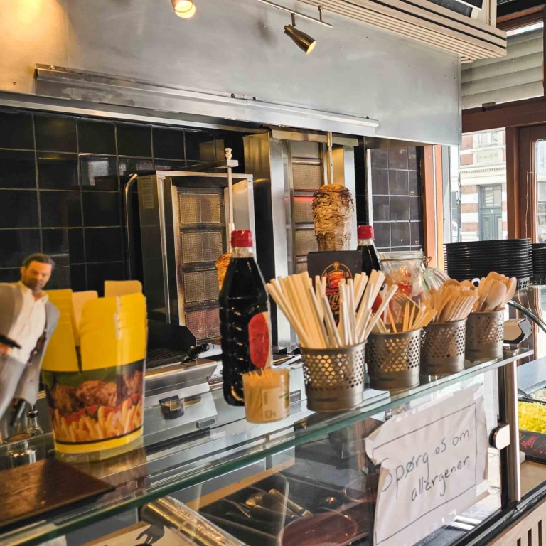 Shawarma Hytte No.1 i Aarhus C-8