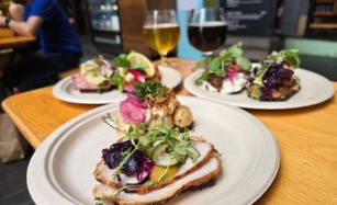 6 stykker smørrebrød hos Livretten i Aarhus Street Food