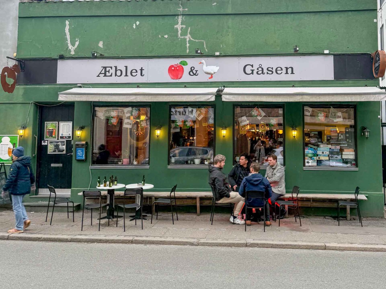 Æblet og Gåsen i Jægergårdsgade-2