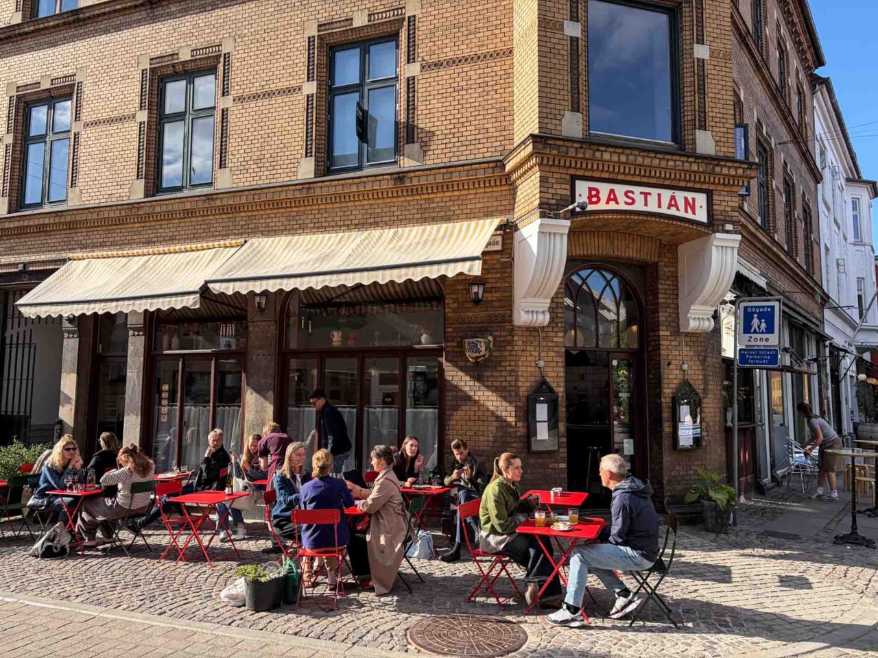 Bastián i Latinerkvarteret i Aarhus C