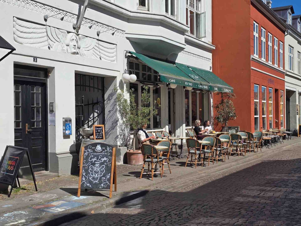 Café Englen i Latinerkvarteret, Aarhus C