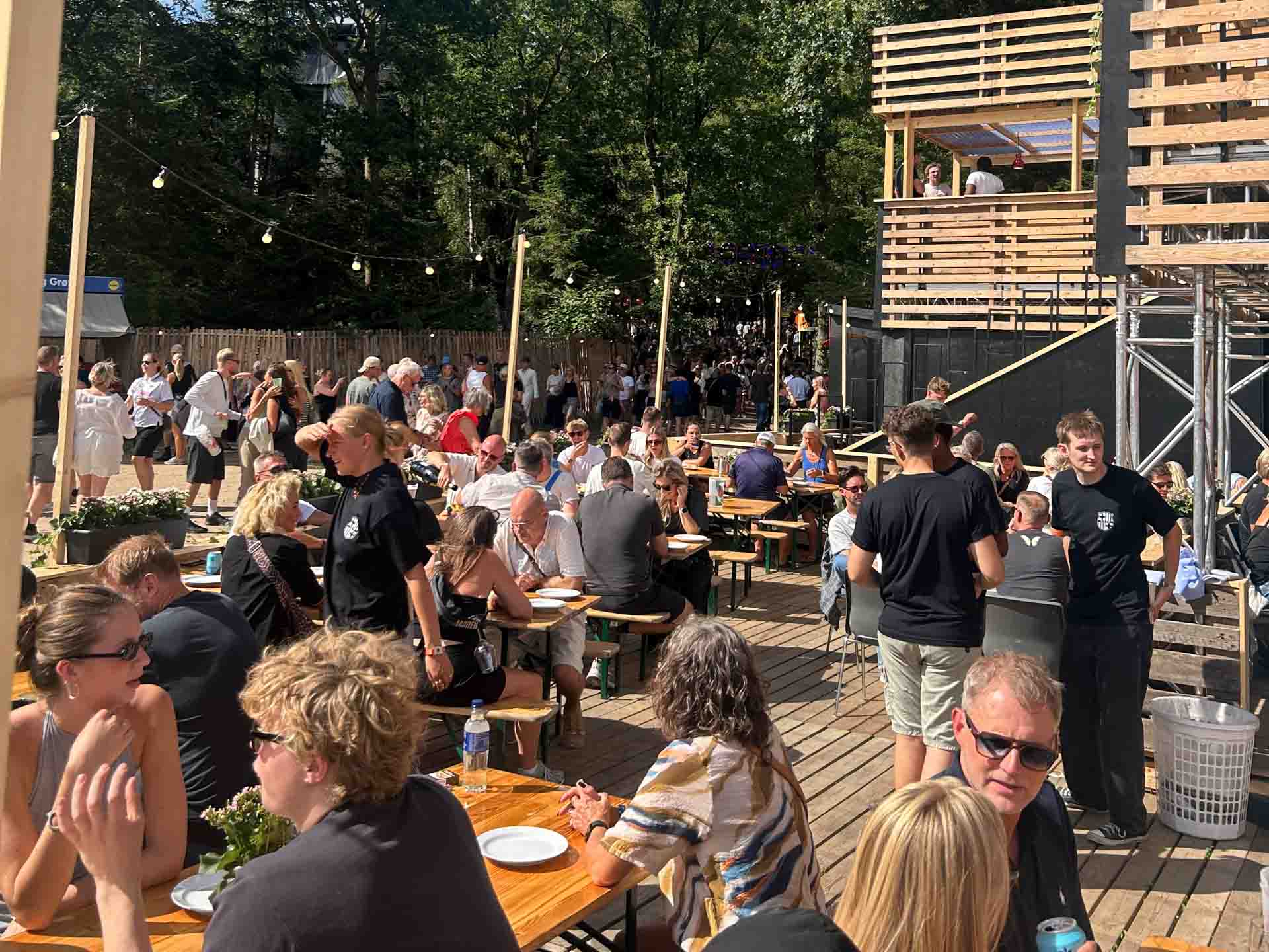 Fuld hus hos Socios på Smukfest2026