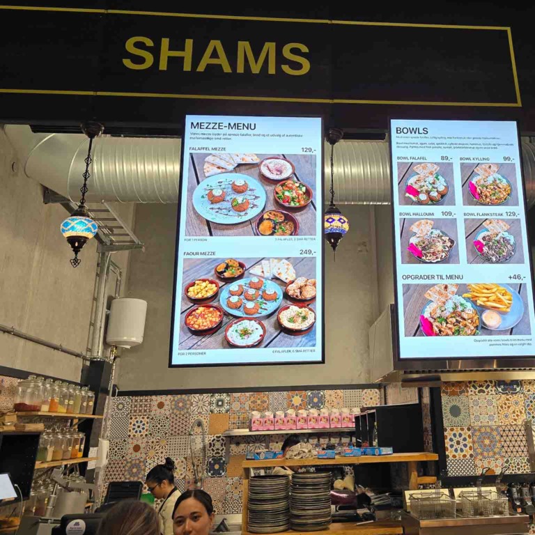 Menusk&aelig;rme med mezze menu hos Shams