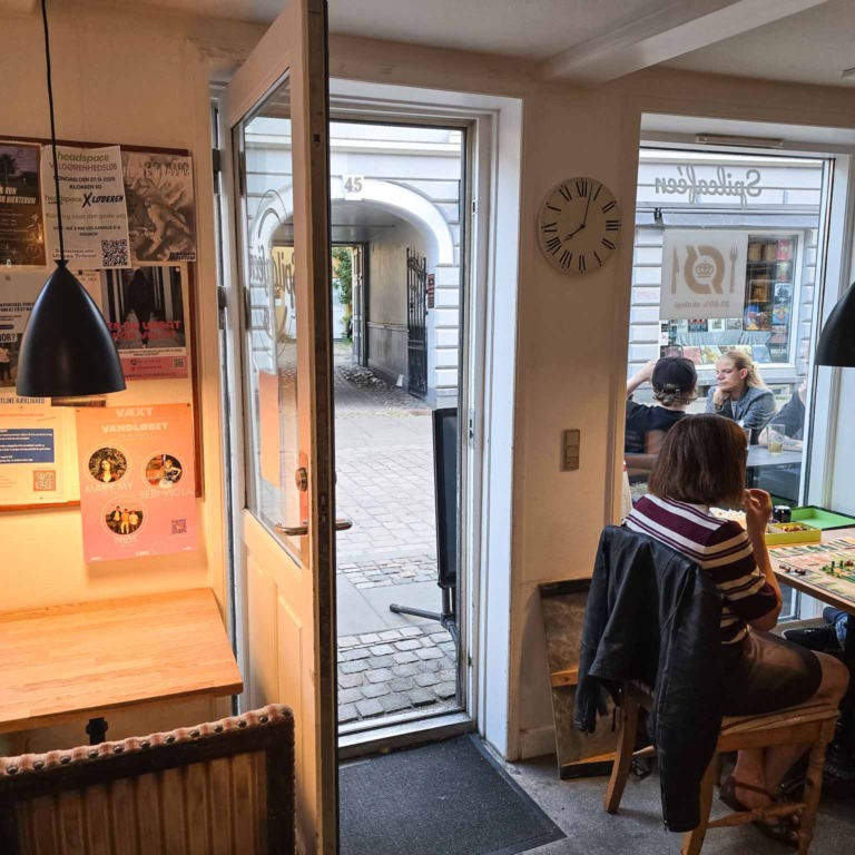 Spilcaféen Aarhus i Vestergade-6